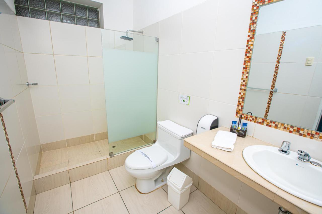 Posada Blanca Hotel Boutique Piura Extérieur photo